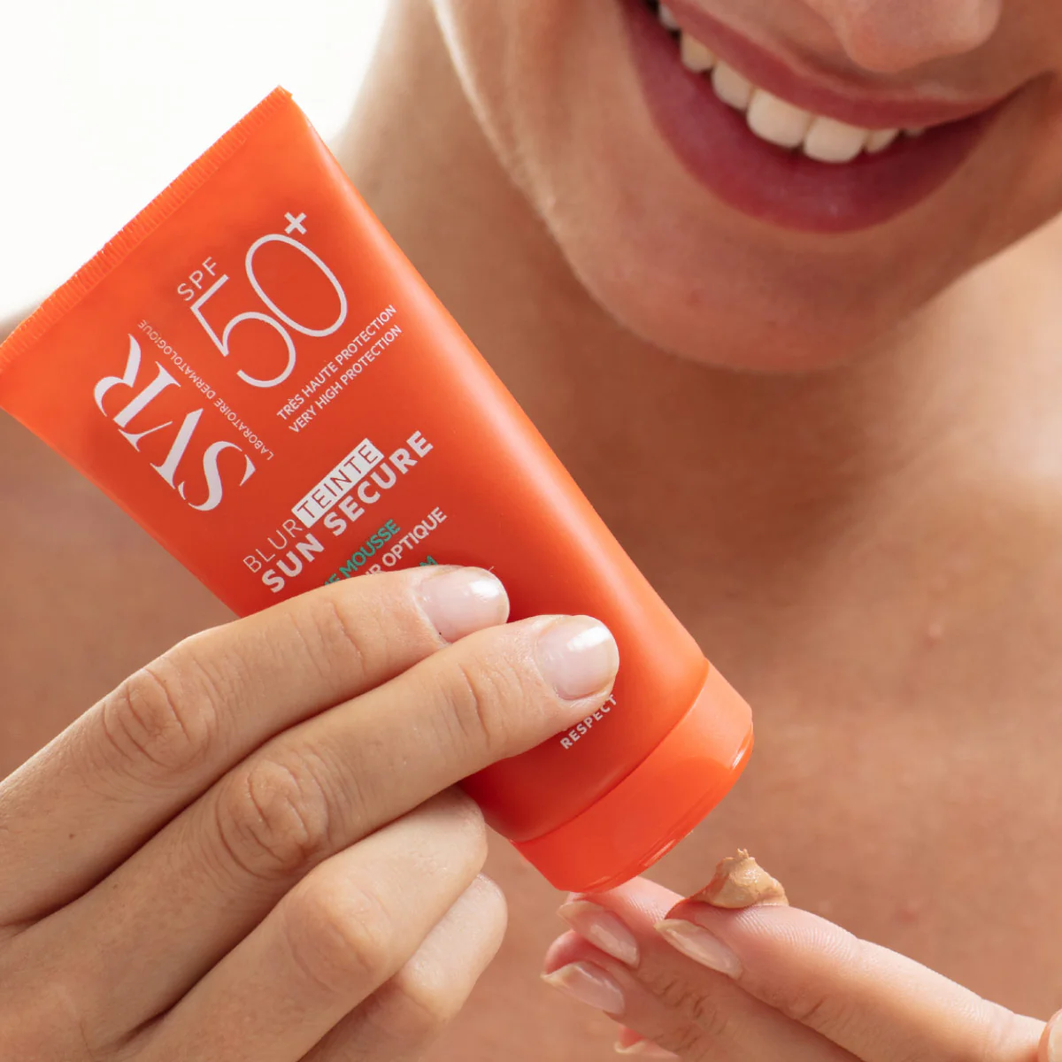 SUN SECURE Blur Teintee Rose SPF50+ - Image 3